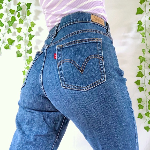 2000s Levi’s 515 bootcut jeans - Picture 4 of 4